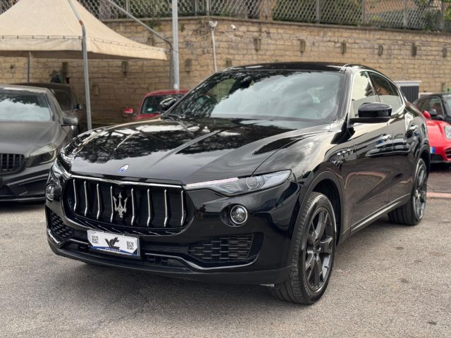 Maserati Levante V6 Diesel 275 CV AWD usato a SANTA MARIA DELLE MOLE