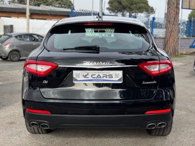 Maserati Levante V6 Diesel 275 CV AWD usato a SANTA MARIA DELLE MOLE