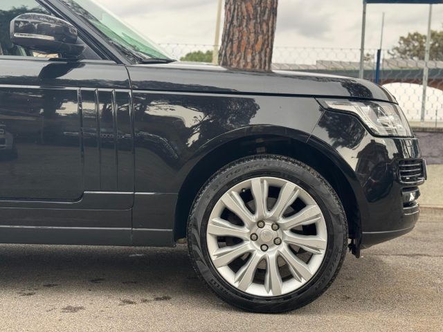 Land Rover Range Rover Vogue 3.0 TDV6 Autobiography *FULL OPTIONAL* usato a SANTA MARIA DELLE MOLE
