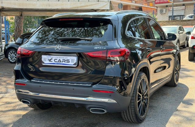 Mercedes-Benz GLA 220 d Automatic 4Matic Premium - foto 4 di 4