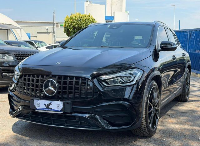 Mercedes-Benz GLA 220 d Automatic 4Matic Premium usato a SANTA MARIA DELLE MOLE