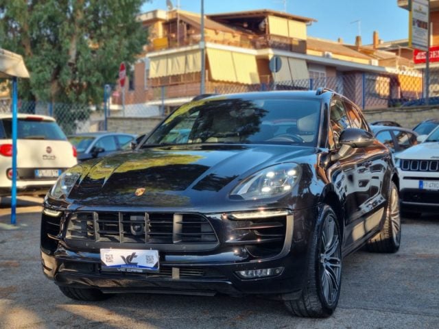 Porsche Macan 3.0 Diesel S *TAGLIANDI PORSCHE*, del 2017, 168.000 km, in vendita a Santa Maria Delle Mole (RM)