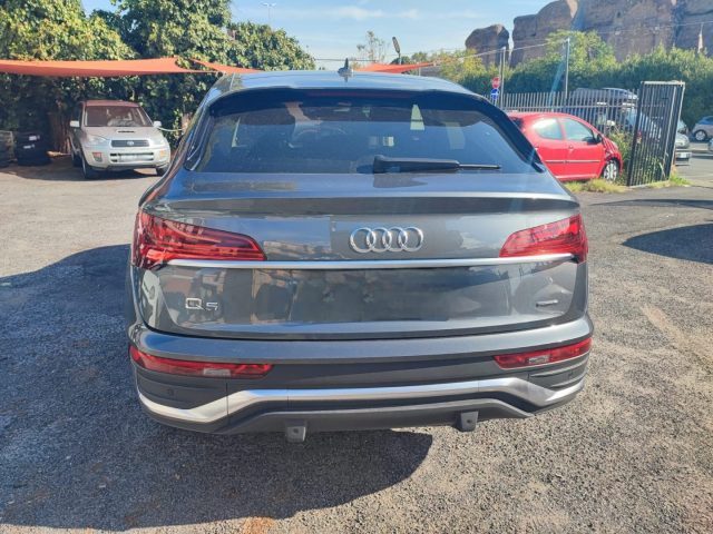 Audi Q5 40 TDI 204 CV quattro S tronic S line *IBRIDA* - foto 4 di 4