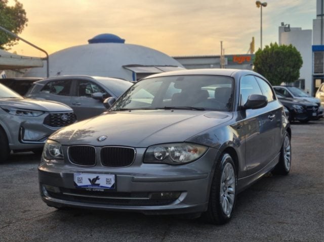 BMW 118 d 2.0 143CV cat 3 porte Eletta DPF, del 2010, 172.000 km, in vendita a Santa Maria Delle Mole (RM)