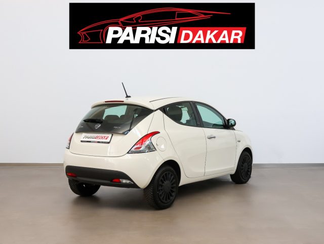 Lancia Ypsilon 1.0 FireFly S&S Hybrid Silver *PROMO PARISI GROUP* - foto 4 di 4