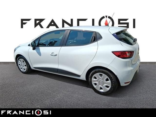 Renault Clio 5 DCI 75 LIFE - foto 4 di 4