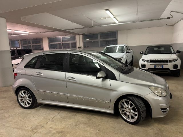 Mercedes-Benz B 180 CDI Premium - foto 2 di 4