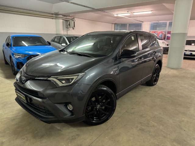 Toyota RAV 4 MY23 RAV4 2.5 Hybrid 2WD Dynamic+ usato a NEMBRO