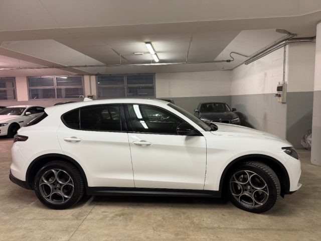 Alfa Romeo Stelvio 2.2 Turbodiesel 210 CV AT8 Q4 Veloce - foto 2 di 4
