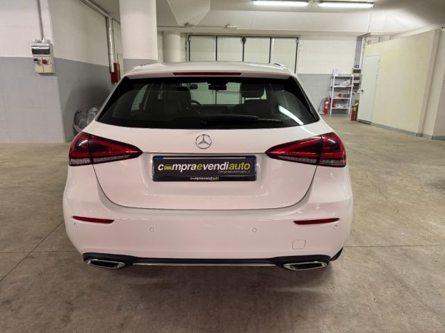 Mercedes-Benz A 180 d Automatic Premium - foto 4 di 4