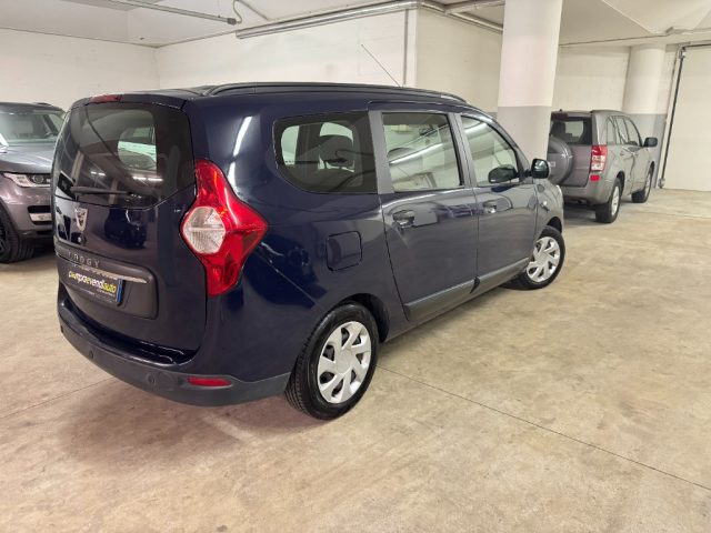 Dacia Lodgy Stepway 1.6 110CV GPL 7 posti - foto 3 di 4