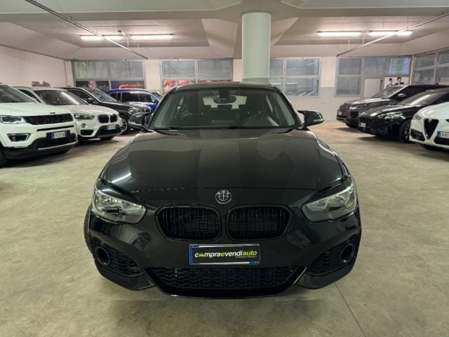 BMW 118 i 5p. Sport - foto 2 di 4