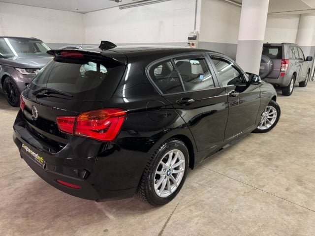BMW 118 i 5p. Sport - foto 3 di 4