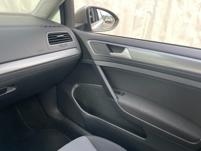 Volkswagen Golf 1.6 TDI 90 CV Trendline B.Motion NEOPATENTATI usato a PRATO