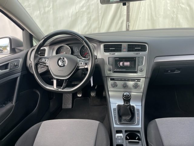 Volkswagen Golf 1.6 TDI 90 CV Trendline B.Motion NEOPATENTATI, del 2016, 79.000 km, in vendita a Prato (PO)