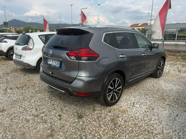 Nissan X-Trail 1.6 dCi 2WD Tekna AUT - foto 2 di 4