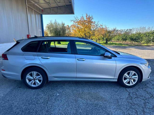 Volkswagen Golf Variant 2.0 TDI SCR Life - foto 4 di 4