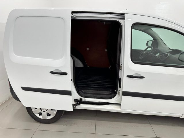 Renault Kangoo 1.5 dCi 75CV 3 Posti Grand CONFORT express - foto 2 di 4