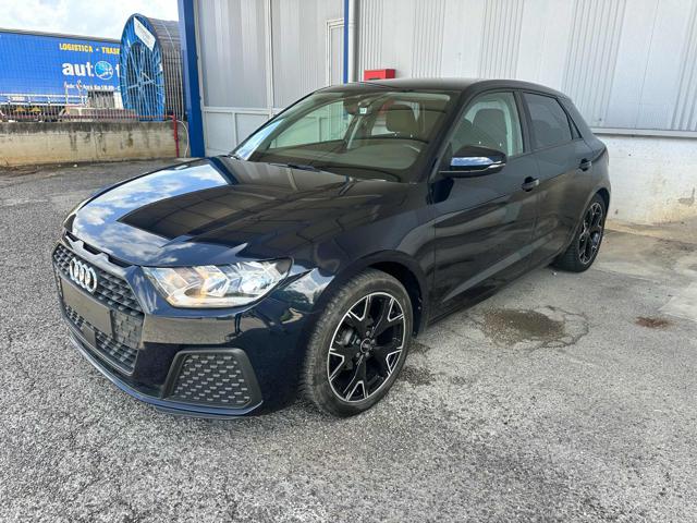 Audi A1 Sportback 25 1.0 TFSI 95cv - foto 2 di 4