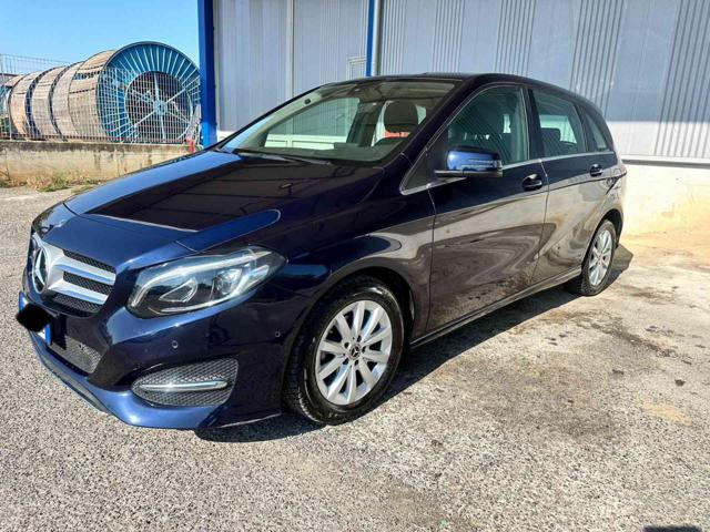Mercedes-Benz B 160 d Automatic Business - foto 2 di 4