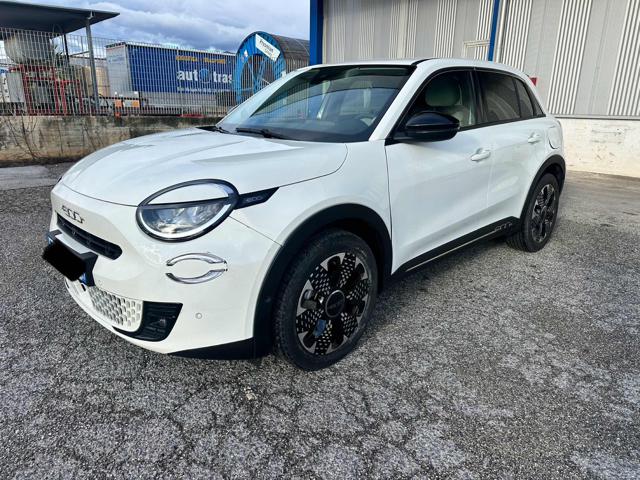 Fiat 600 Hybrid 100 CV DCT MHEV La Prima usato a CALVI RISORTA