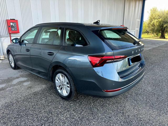 Skoda Octavia 2.0 TDI EVO SCR Wagon Executive - foto 4 di 4