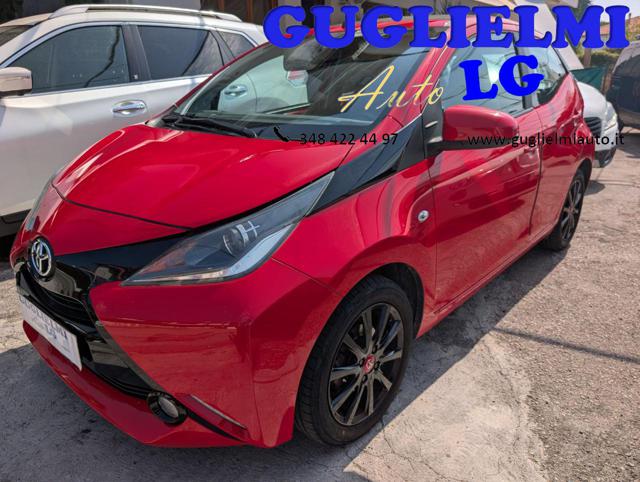 Toyota Aygo 1.0 VVT-i 69 CV 5 porte x-wave tetto scorr usato a COLCERESA