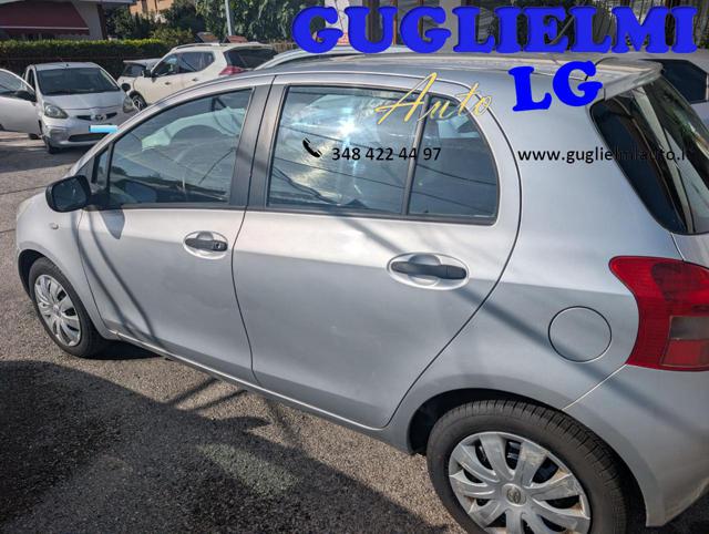 Toyota Yaris 1.3 5 porte Sol Bluetooth+telecamera - foto 2 di 4