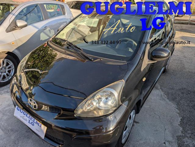 Toyota Aygo 1.0 12V VVT-i 3 porte Sol, del 2009, 94.400 km, in vendita a Colceresa (VI)