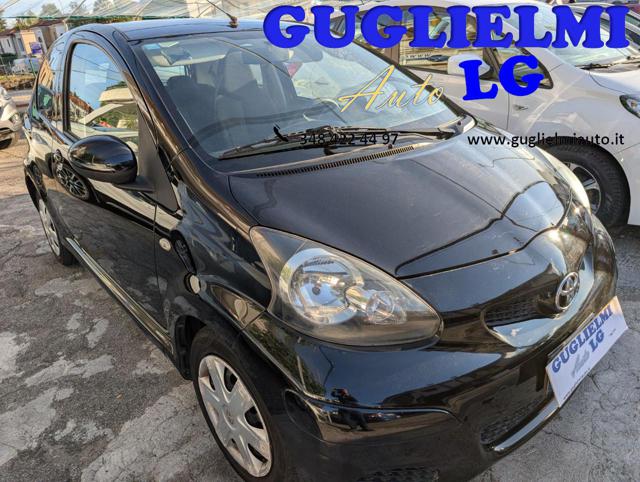 Toyota Aygo 1.0 12V VVT-i 3 porte Sol - foto 4 di 4