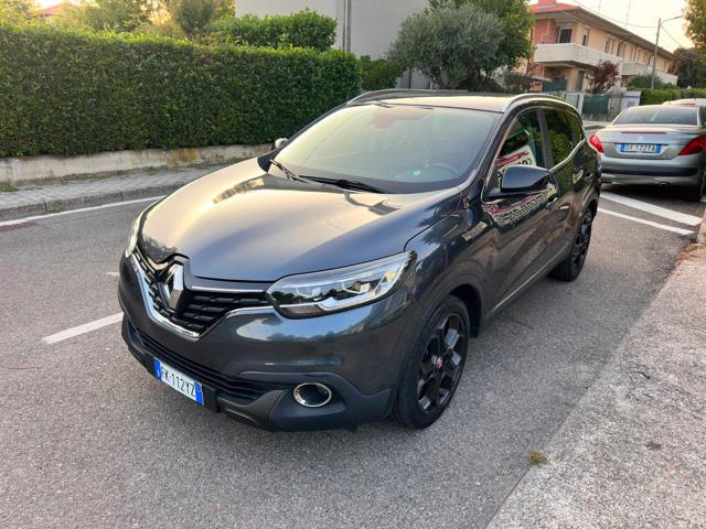 Renault Kadjar TCe 130CV Energy Bose - foto 2 di 4