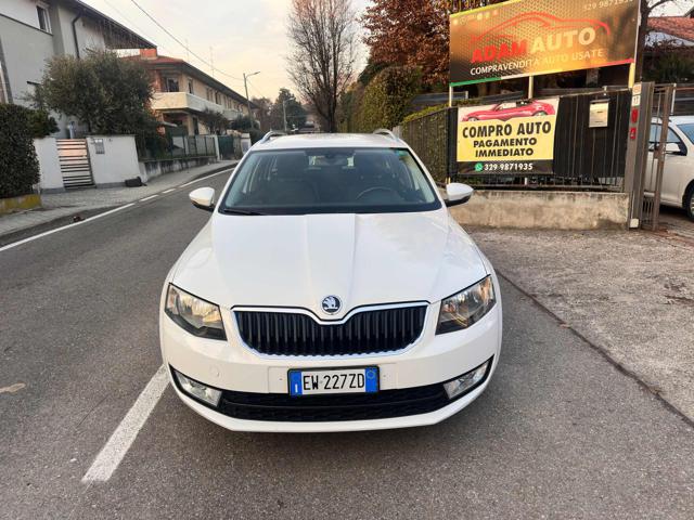 Skoda Octavia 1.6 TDI CR 105 CV DSG Wagon Elegance - foto 3 di 4