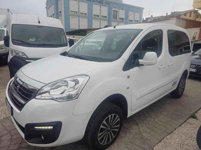 Peugeot Partner Tepee BlueHDi 100 4x4 Active Traction Control Plus - foto 4 di 4