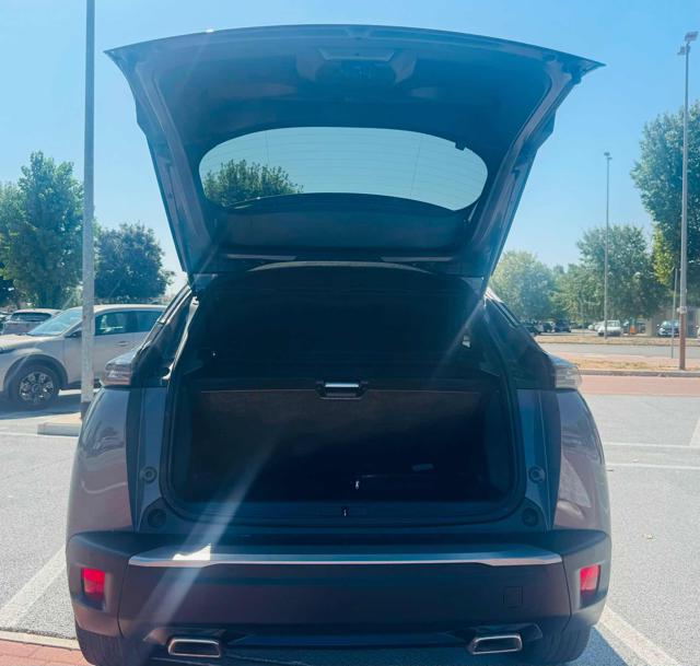 Peugeot 2008 PureTech 130 S&S EAT8 Allure unipropietario !!!! - foto 3 di 4