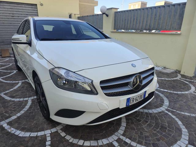 Mercedes-Benz A 180 CDI Automatic Sport - foto 2 di 4