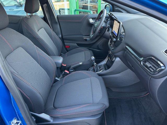 Ford Puma 1.0 EcoBoost Hybrid 125 CV S&S ST-Line, del 2023, 647 km, in vendita a Pederobba (TV)