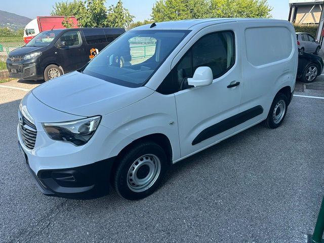 Opel Combo Cargo 1.5 Diesel 100CV S&S PC 650kg Edition - foto 4 di 21