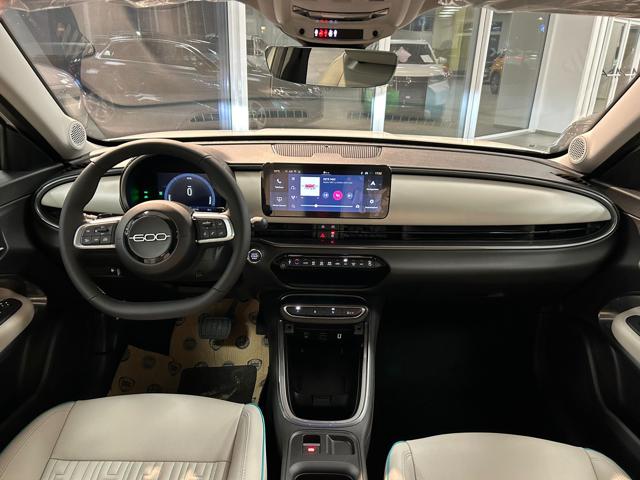 Fiat 600 Hybrid 110 CV DCT MHEV La Prima II, del 2025, in vendita a Borgo Valsugana (TN)