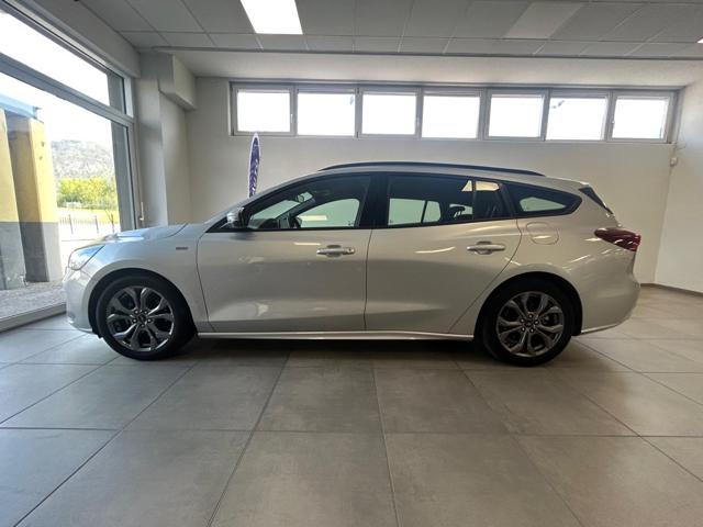 Ford Focus 1.5 EcoBlue 115 CV automatico SW ST-Line - foto 4 di 4