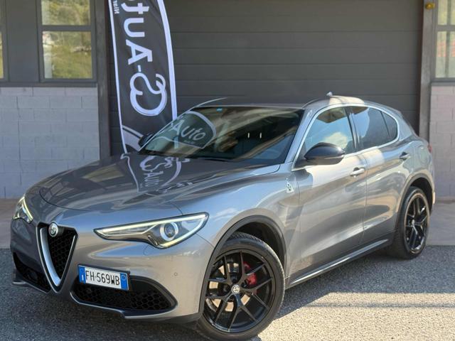 Alfa Romeo Stelvio 2.0 turbo First Edition Q4 280cv - foto 2 di 4