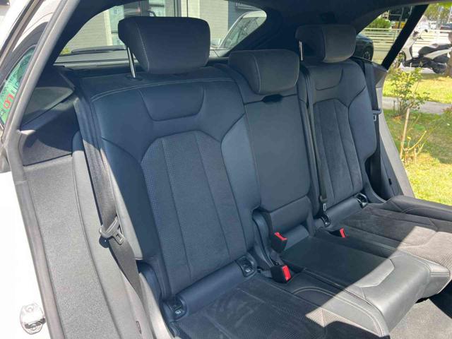 Audi Q8 50 TDI 286 CV QUATTRO TIPTRONIC SPORT usato a FORLì