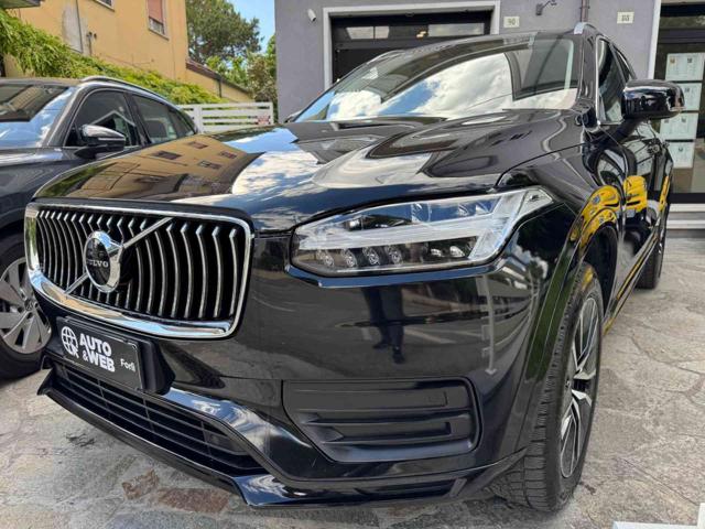 Volvo XC90 B5 AWD Geartronic 7 posti R-design - foto 2 di 4