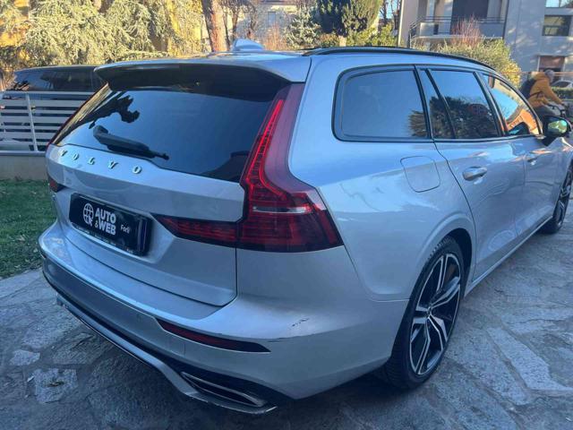 Volvo V60 B4 GEARTRONIC R-DESING usato a FORLì