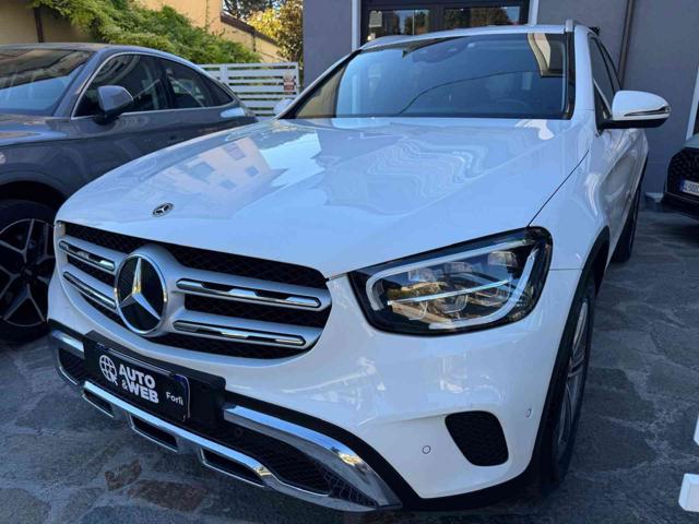Mercedes-Benz GLC 200 d 4Matic Sport - foto 2 di 30