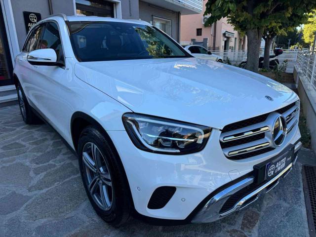 Mercedes-Benz GLC 200 d 4Matic Sport - foto 3 di 30