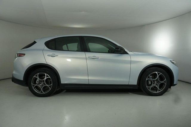Alfa Romeo Stelvio 2.2 TURBODIESEL 160 CV AT8 RWD SPRINT - foto 4 di 4