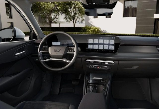 Audi Q3 SPB 35 TFSI 150CV S TRONIC LED - KEYLESS- ACC - foto 3 di 4