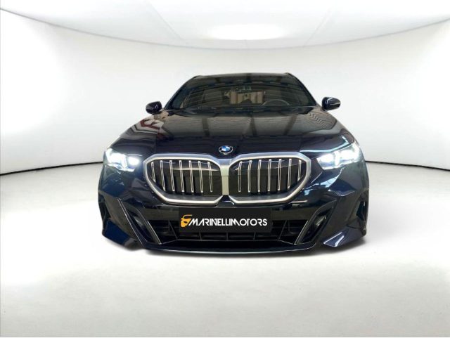 BMW 520 D TOURING M SPORT - foto 3 di 4