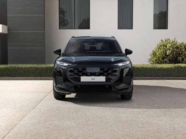Audi Q3 35 TDI 150CV S TRONIC 2X S LINE STRONIC SLINE - foto 3 di 54