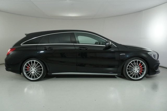 Mercedes-Benz CLA 45 AMG SHOOTING BRAKE 45 AMG - foto 4 di 31